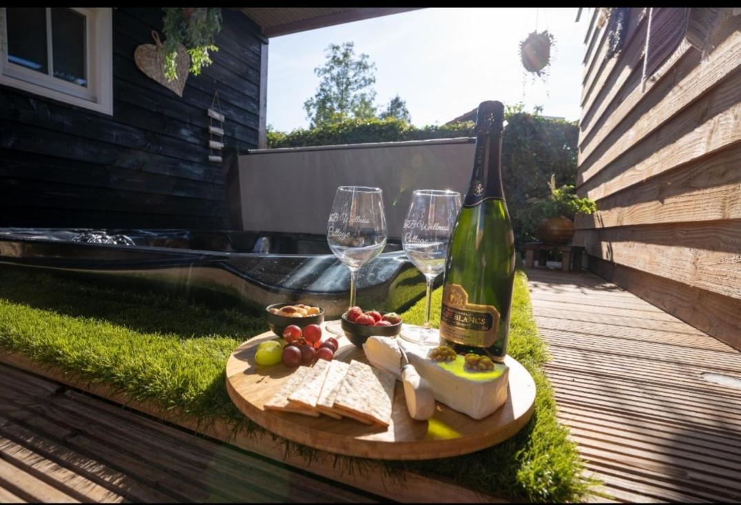 B&B The Wellness Cottage Дордрехт Экстерьер фото